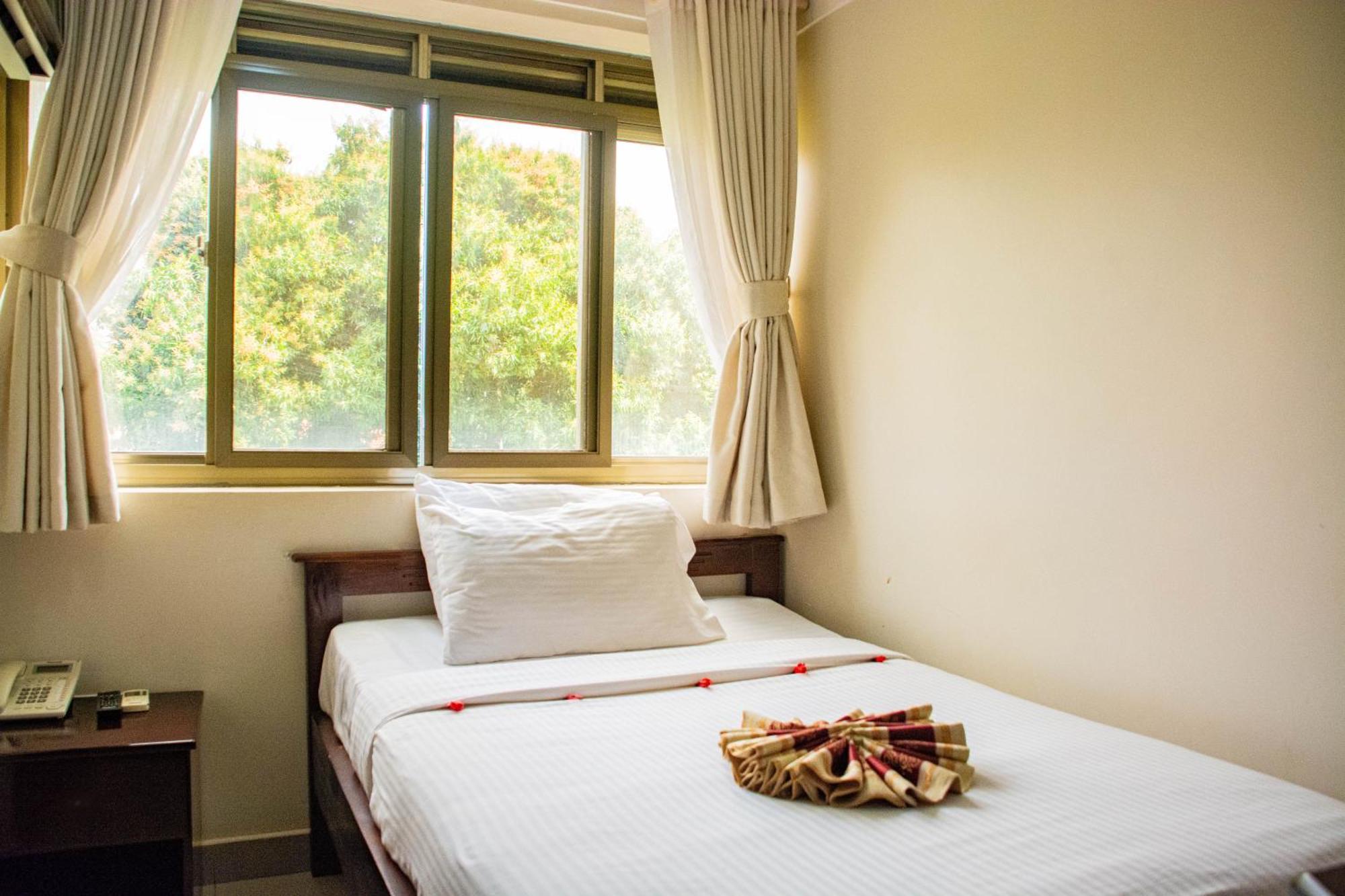 Bomah Hotel Limited Gulu Bagian luar foto