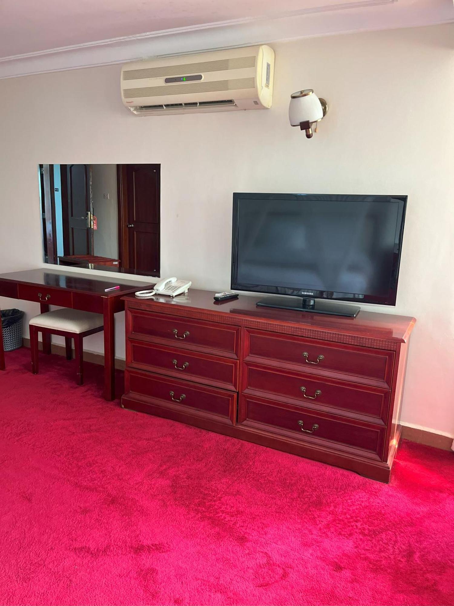 Bomah Hotel Limited Gulu Bagian luar foto