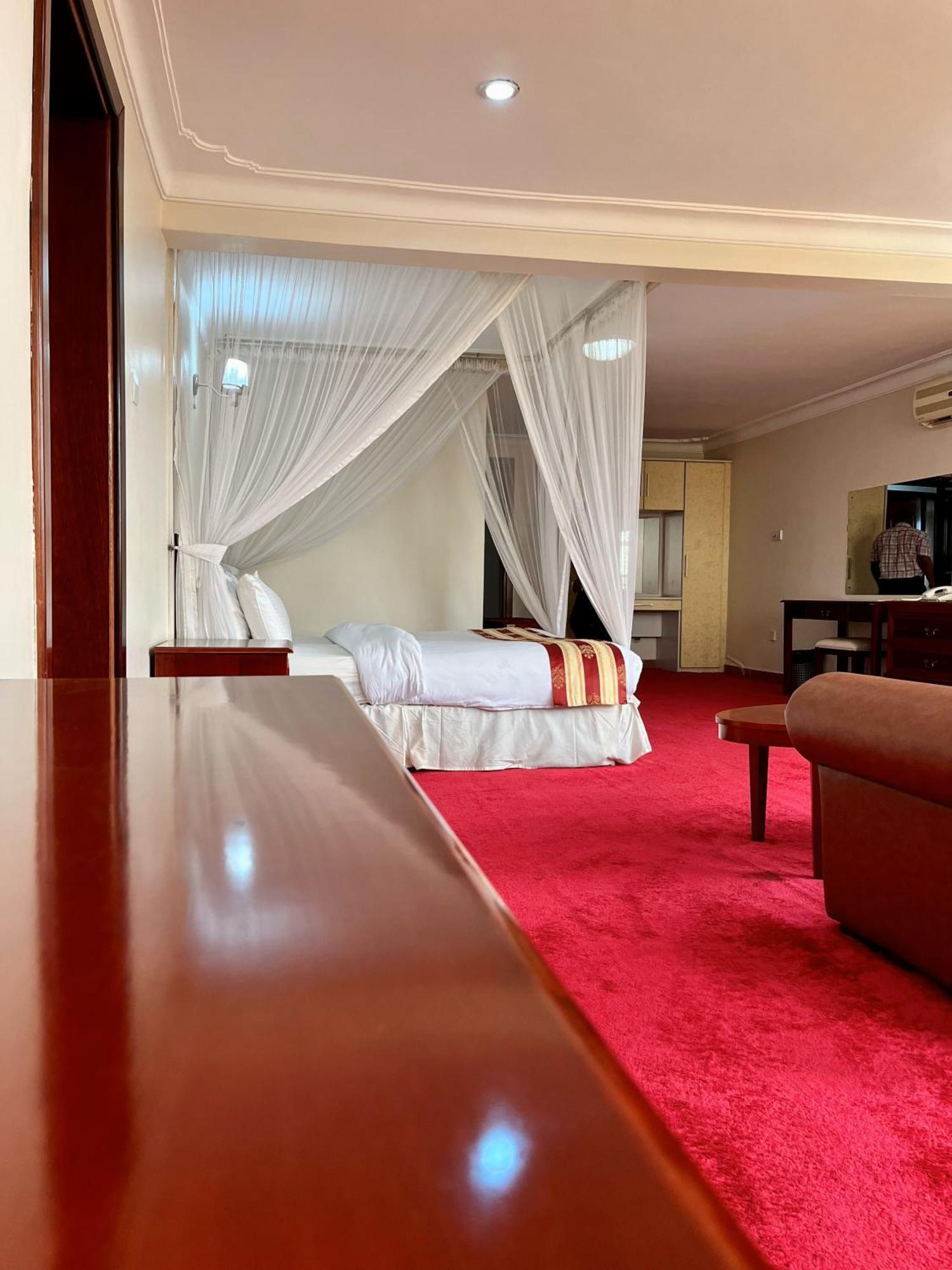 Bomah Hotel Limited Gulu Bagian luar foto